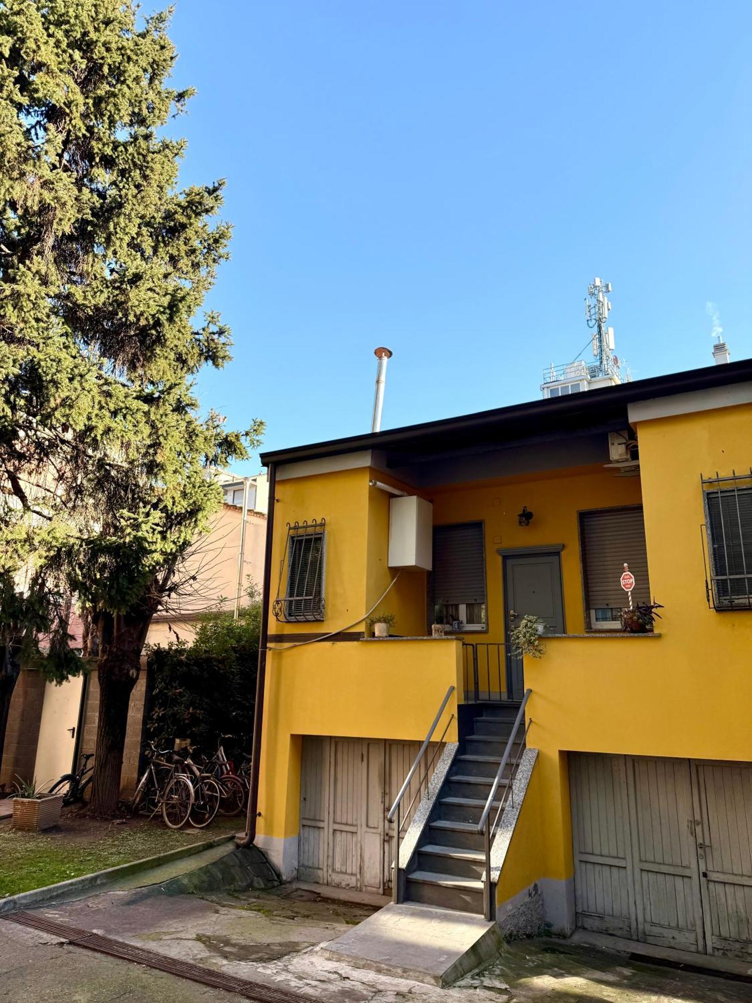 Вилла Gionas - Casa Indipendente In Zona Strategica Милан Экстерьер фото